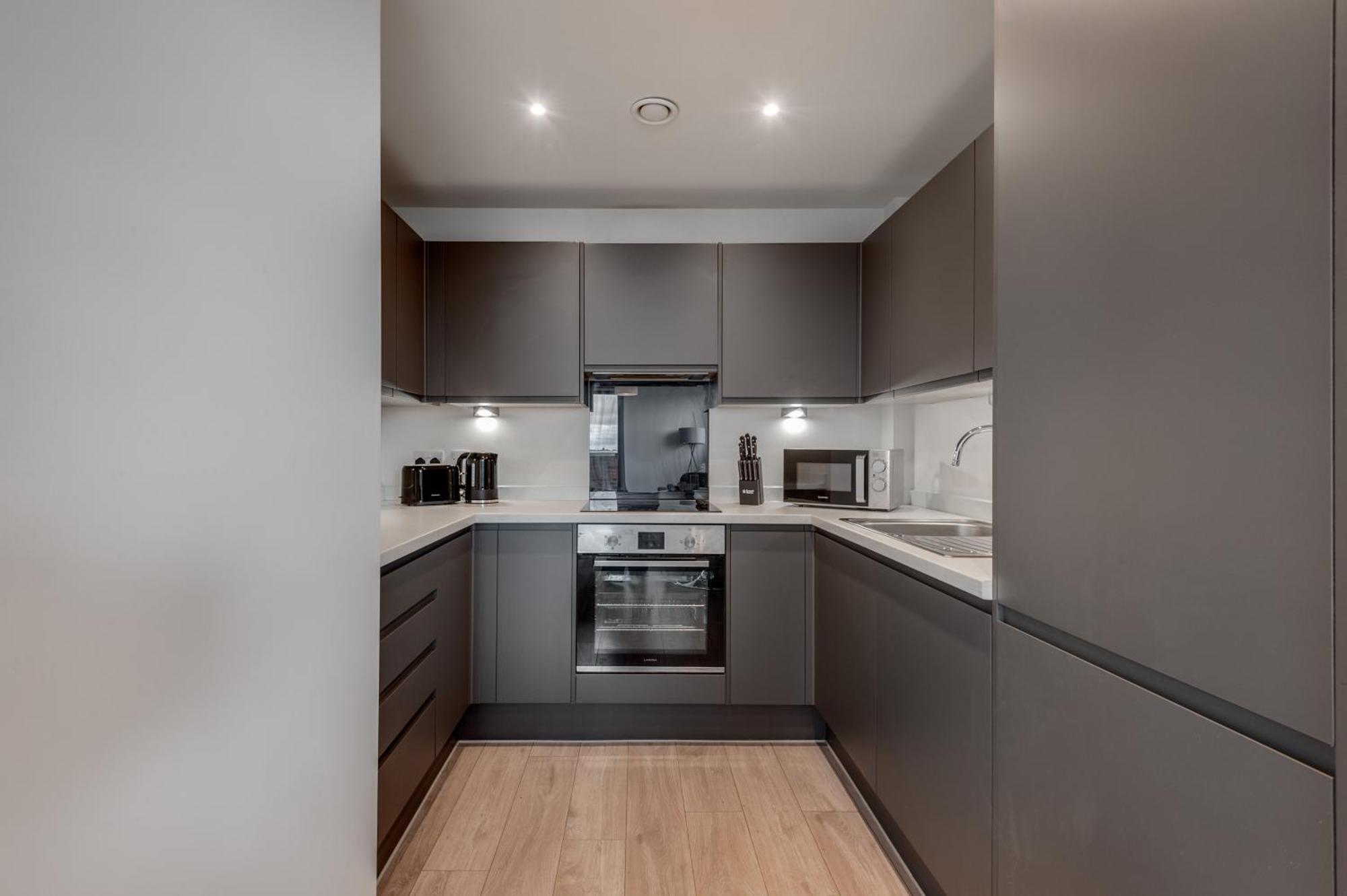 Huge Long Stay Savings! City View Balcony Penthouse Ливерпуль Экстерьер фото